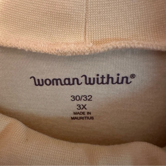 Woman Within Turtleneck - Picture 2 of 4